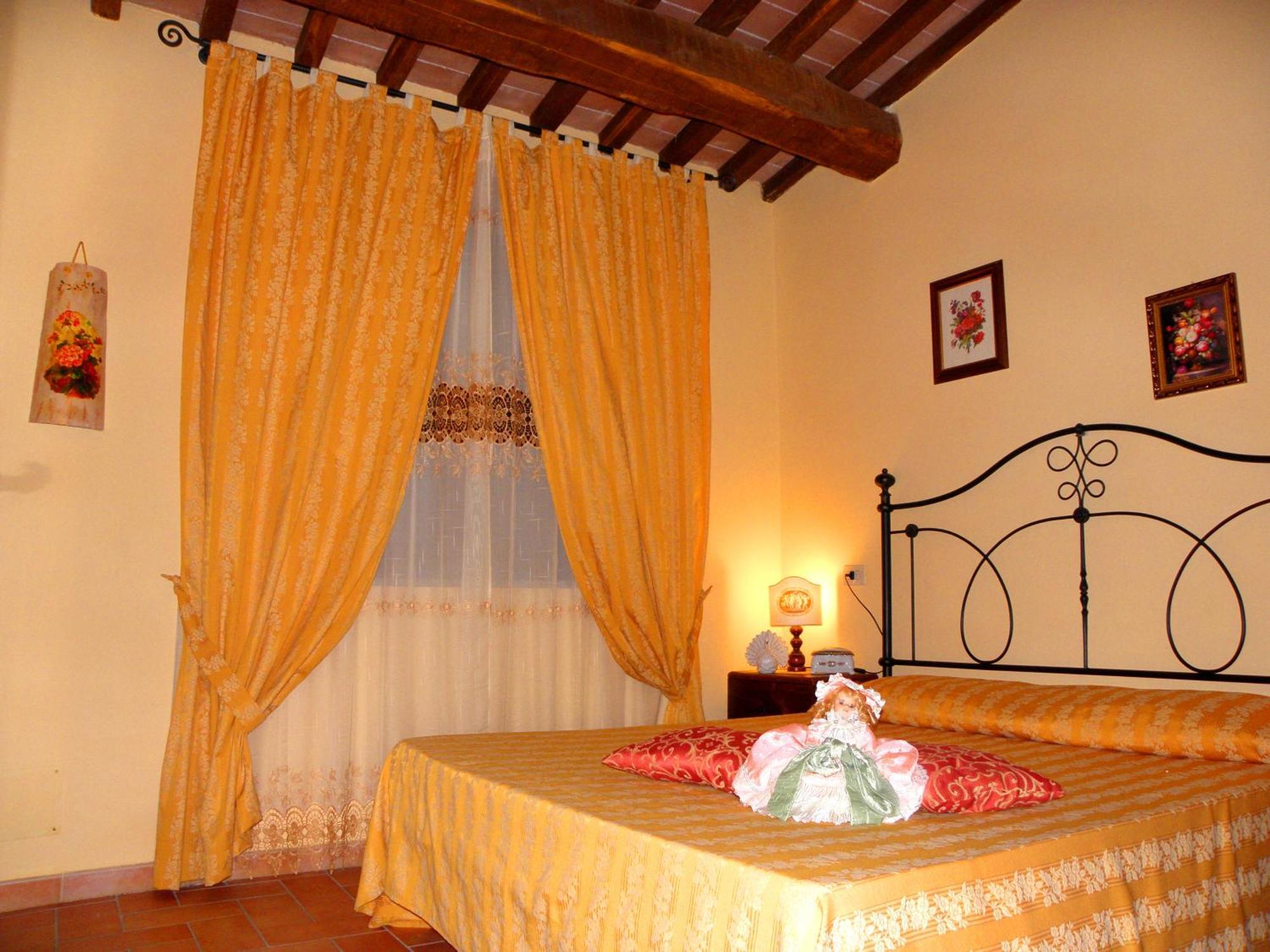 Aurora Villa Gubbio Rum bild