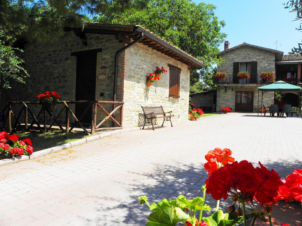 Aurora Villa Gubbio Exteriör bild