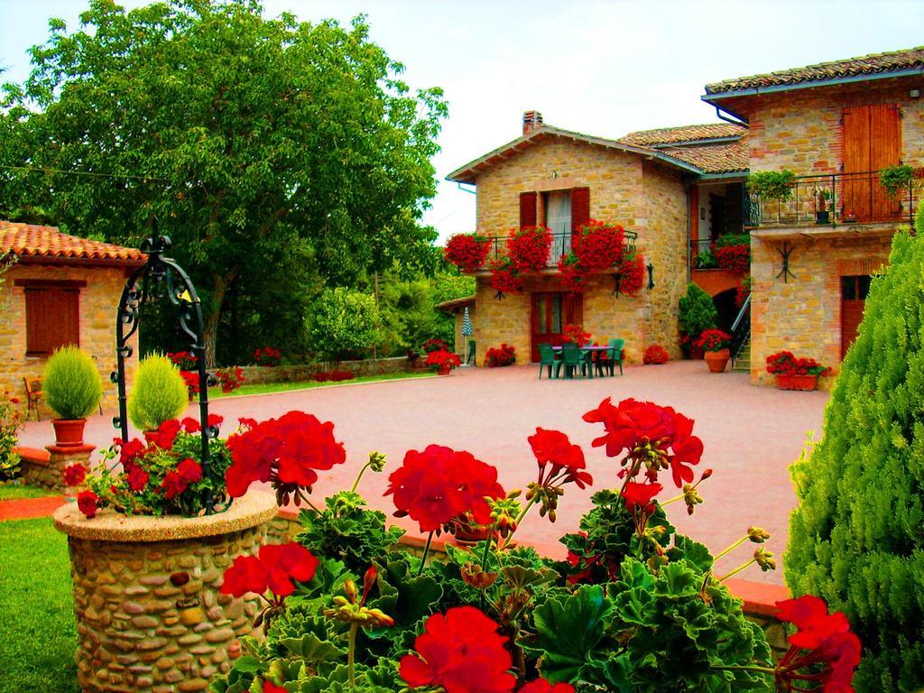 Aurora Villa Gubbio Exteriör bild