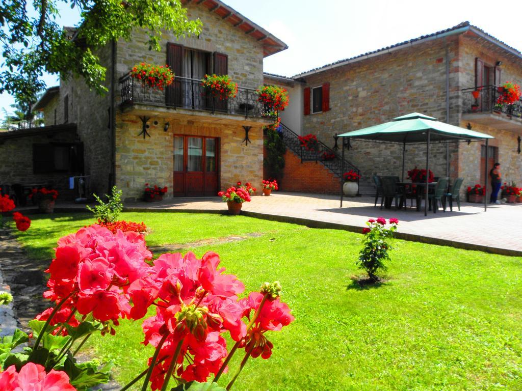 Aurora Villa Gubbio Exteriör bild